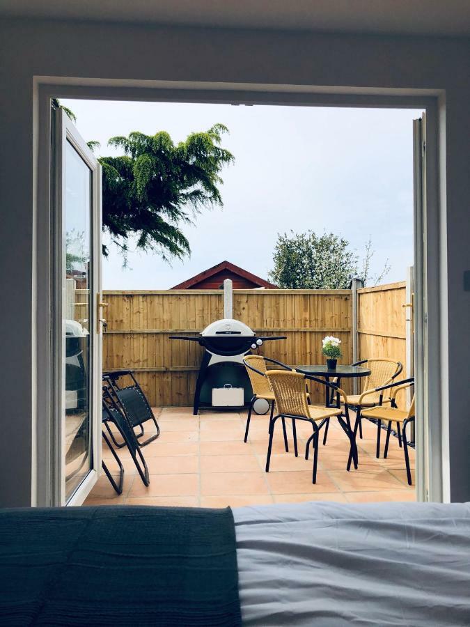 Sea Breeze Appartamento Poole Esterno foto