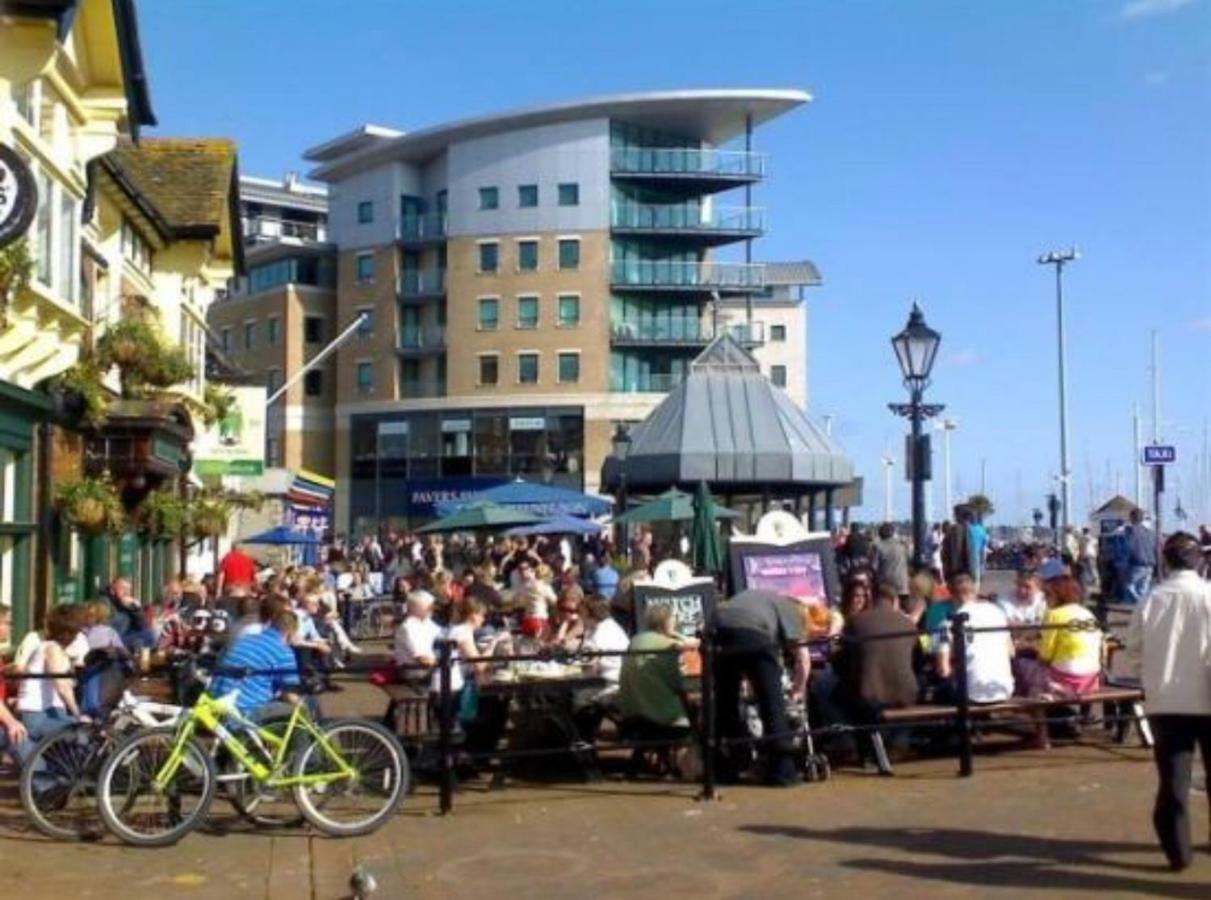 Sea Breeze Appartamento Poole Esterno foto