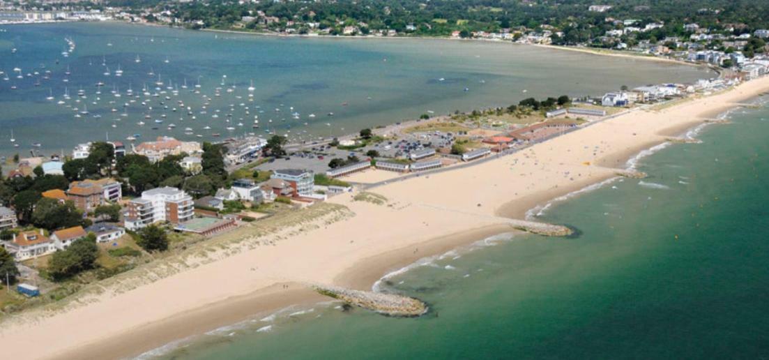 Sea Breeze Appartamento Poole Esterno foto